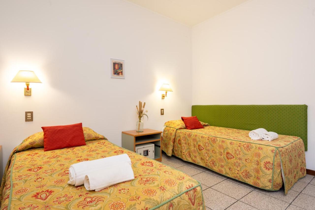 Camelia Rooms Venice Guesthouse Местре Екстер'єр фото