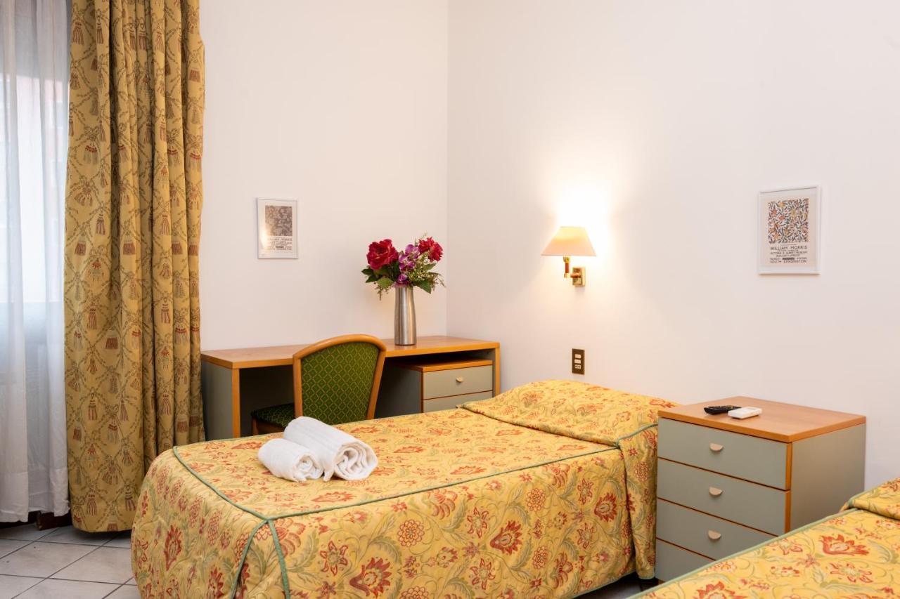 Camelia Rooms Venice Guesthouse Местре Екстер'єр фото